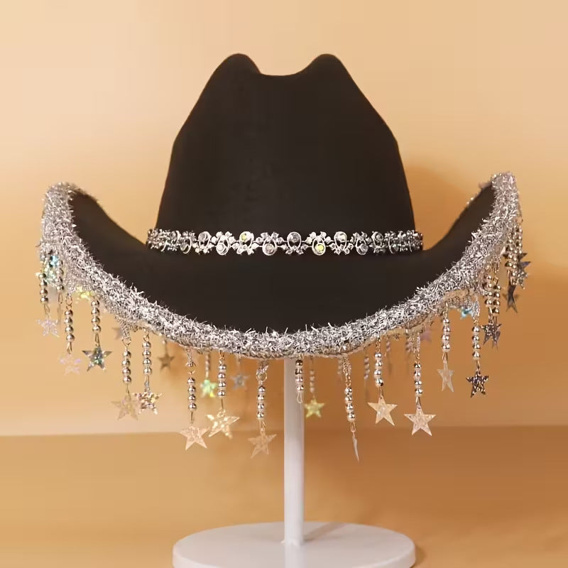Stylish White Fitted Western Style with Rhinestone Embellishments