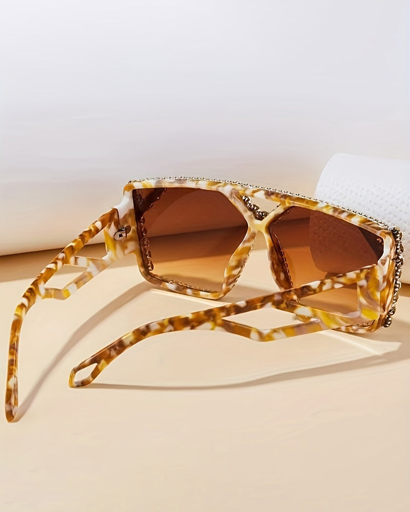 Women'S Geometric Oversized Frame with Rhinestone Accents