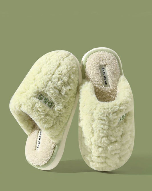 Non-slip Thermal Plushy Slippers