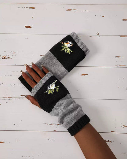 Winter Women's Knitted Gloves Fashion Warm Stitching Embroidered Gloves Women