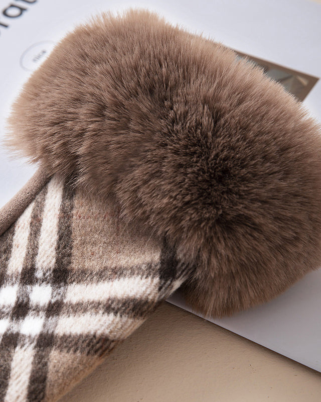 Color-Blocking Plaid German Fleece Touchscreen Full-Finger Gloves